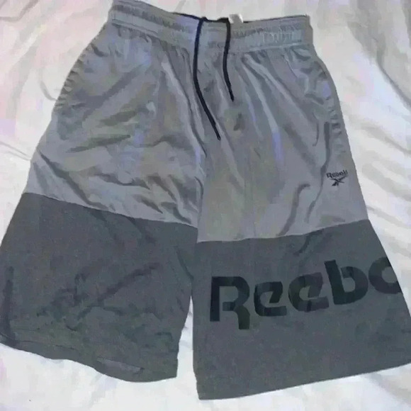 Reebok Other - Reebok gym shorts size s